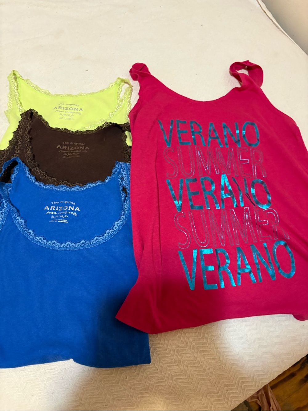 Arizona Jean Company Tank Top bundle
